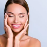 Toxina Botulínica para el Depresor del Ángulo Nasal
